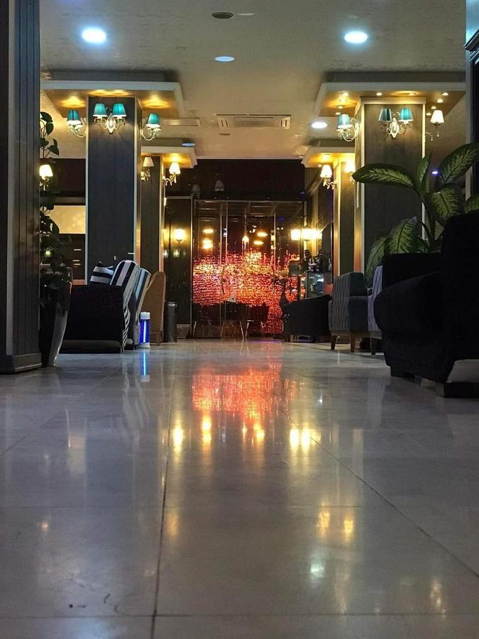 Hotel Sinaia Palace Erbil Exterior foto